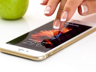 smartphone-1894723_1920 smartphone-1894723_1920